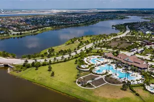1974 Wandering Willow Wy, Loxahatchee, FL 33470 - Photo 18