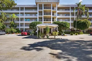 808 Cypress Blvd, Pompano Beach, FL 33069 - Photo 46