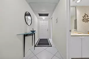 808 Cypress Blvd, Pompano Beach, FL 33069 - Photo 2