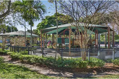 808  Cypress Blvd, Unit #203, Pompano Beach, FL 33069 - Photo 66