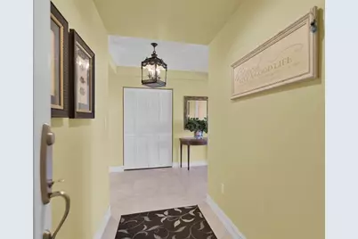 9 NE 20th Ave, Unit #403, Deerfield Beach, FL 33441 - Photo 8