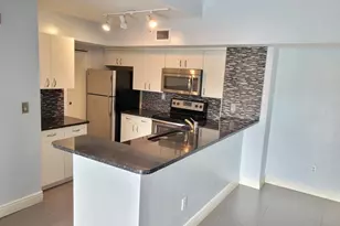 2600 S University Dr, Davie, FL 33328 - Photo 4