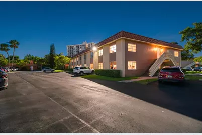 124 NE 19th Ct, Unit #106B, Wilton Manors, FL 33305 - Photo 10