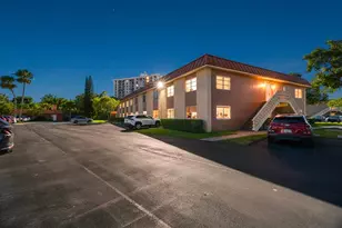 124 NE 19th Ct, Wilton Manors, FL 33305 - Photo 10