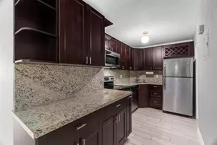 124 NE 19th Ct, Wilton Manors, FL 33305 - Photo 16