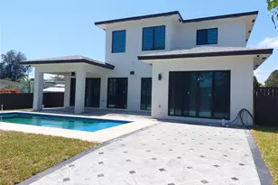 254 SW 12th St, Dania Beach, FL 33004 - Photo 2