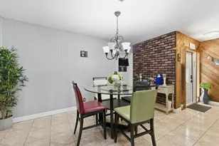 7809 NW 40th St, Coral Springs, FL 33065 - Photo 4