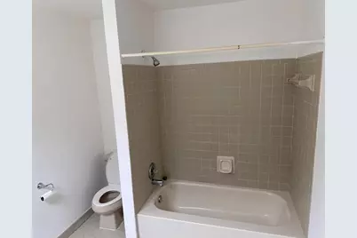 676 NW 107th Ln, Coral Springs, FL 33071 - Photo 26