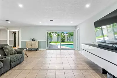 2181 NE 62nd St, Fort Lauderdale, FL 33308 - Photo 8
