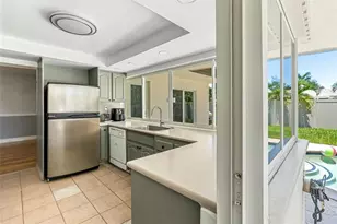 2181 NE 62nd St, Fort Lauderdale, FL 33308 - Photo 12