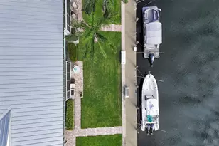 2330 NE 36th St, Lighthouse Point, FL 33064 - Photo 44