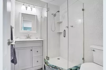 2330 NE 36th St, Unit #9, Lighthouse Point, FL 33064 - Photo 34