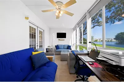 1111  Cambridge E, Unit #1111, Deerfield Beach, FL 33442 - Photo 4