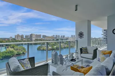 1180 N Federal Hwy, Unit #804, Fort Lauderdale, FL 33304 - Photo 2