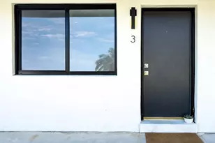 47 NE 16th Pl, Fort Lauderdale, FL 33305 - Photo 2