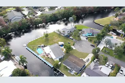 2630  Tortugas Ln, Fort Lauderdale, FL 33312 - Photo 8