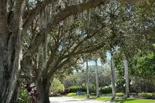 187 SE Via Sangro, Port Saint Lucie, FL 34952 - Photo 44