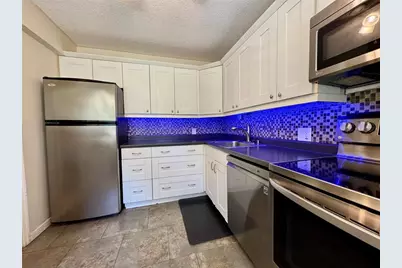 2601 S Course Dr, Unit #305, Pompano Beach, FL 33069 - Photo 18