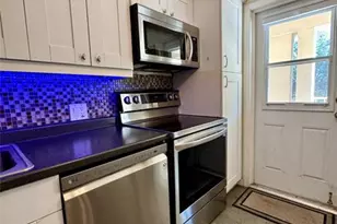 2601 S Course Dr, Pompano Beach, FL 33069 - Photo 20