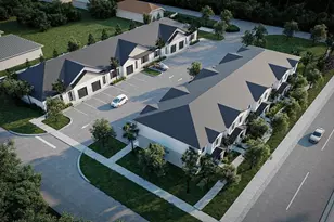 913 SW South Globe Ave, Port Saint Lucie, FL 34953 - Photo 4