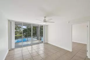 9430 Poinciana Pl, Davie, FL 33324 - Photo 12