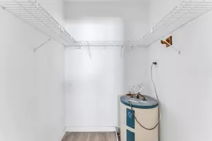 1018 N 17th Ave, Hollywood, FL 33020 - Photo 14