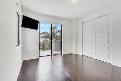 10595 S Lago Vista Cir, Parkland, FL 33076 - Photo 26