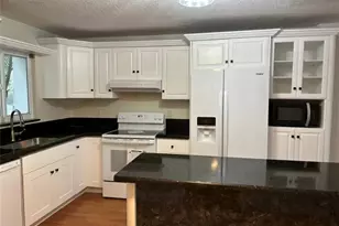 2801 N 34th Ave, Hollywood, FL 33021 - Photo 18