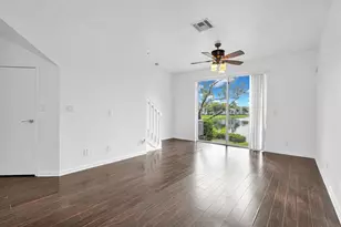 1427 NW 34th Way, Fort Lauderdale, FL 33311 - Photo 2