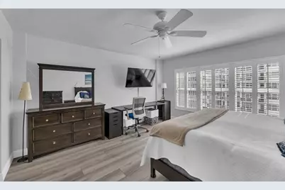 3750  Galt Ocean Dr, Unit #704, Fort Lauderdale, FL 33308 - Photo 32