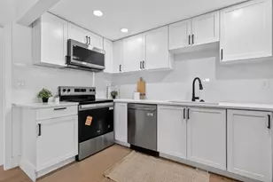 621 SE 1st St, Hialeah, FL 33010 - Photo 12