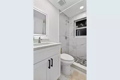 621  SE 1st St., Hialeah, FL 33010 - Photo 28