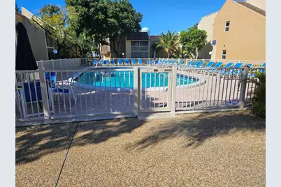 959 SE 2nd Ave, Unit #117, Deerfield Beach, FL 33441 - Photo 4