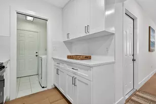 631 Curtiss Pkwy, Miami Springs, FL 33166 - Photo 14