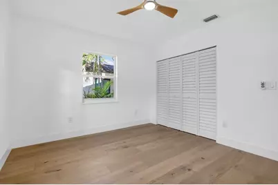 631  Curtiss Pkwy, Miami Springs, FL 33166 - Photo 30