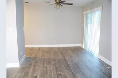 11210 NW 39th St, Coral Springs, FL 33065 - Photo 4