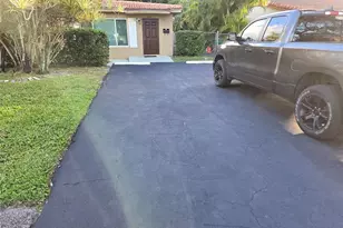 11210 NW 39th St, Coral Springs, FL 33065 - Photo 16