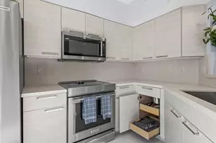 347 N New River Dr Unit, Fort Lauderdale, FL 33301 - Photo 6