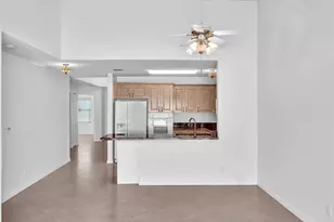 6796 N Pine Island Rd, Tamarac, FL 33321 - Photo 16