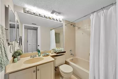 1901  Congressional Way, Unit #1901, Deerfield Beach, FL 33442 - Photo 20