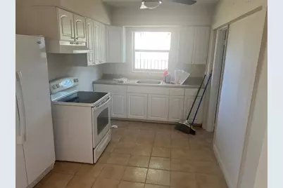 7553  Farragut St, Hollywood, FL 33024 - Photo 2