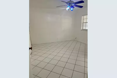 1407 NE 56th St, Unit #109, Fort Lauderdale, FL 33334 - Photo 14