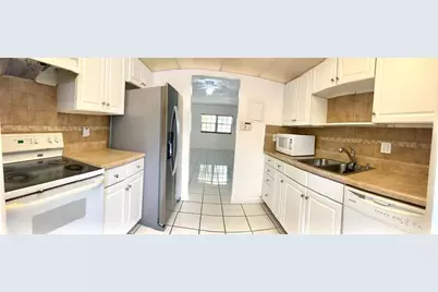 1407 NE 56th St, Unit #109, Fort Lauderdale, FL 33334 - Photo 4