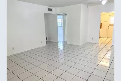 1407 NE 56th St, Unit #109, Fort Lauderdale, FL 33334 - Photo 12