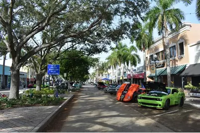 1049  Van Buren St, Hollywood, FL 33019 - Photo 16