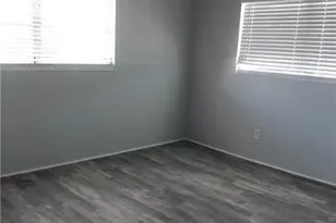 2050 NE 39th St, Fort Lauderdale, FL 33308 - Photo 12