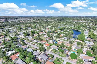 341 NW 37th St, Deerfield Beach, FL 33064 - Photo 40