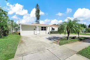 341 NW 37th St, Deerfield Beach, FL 33064 - Photo 1