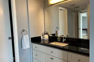 20301 W Country Club Dr Unit, Aventura, FL 33180 - Photo 34