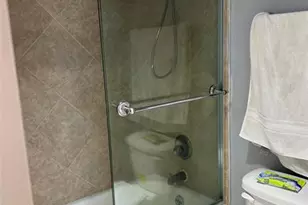 20301 W Country Club Dr Unit, Aventura, FL 33180 - Photo 38